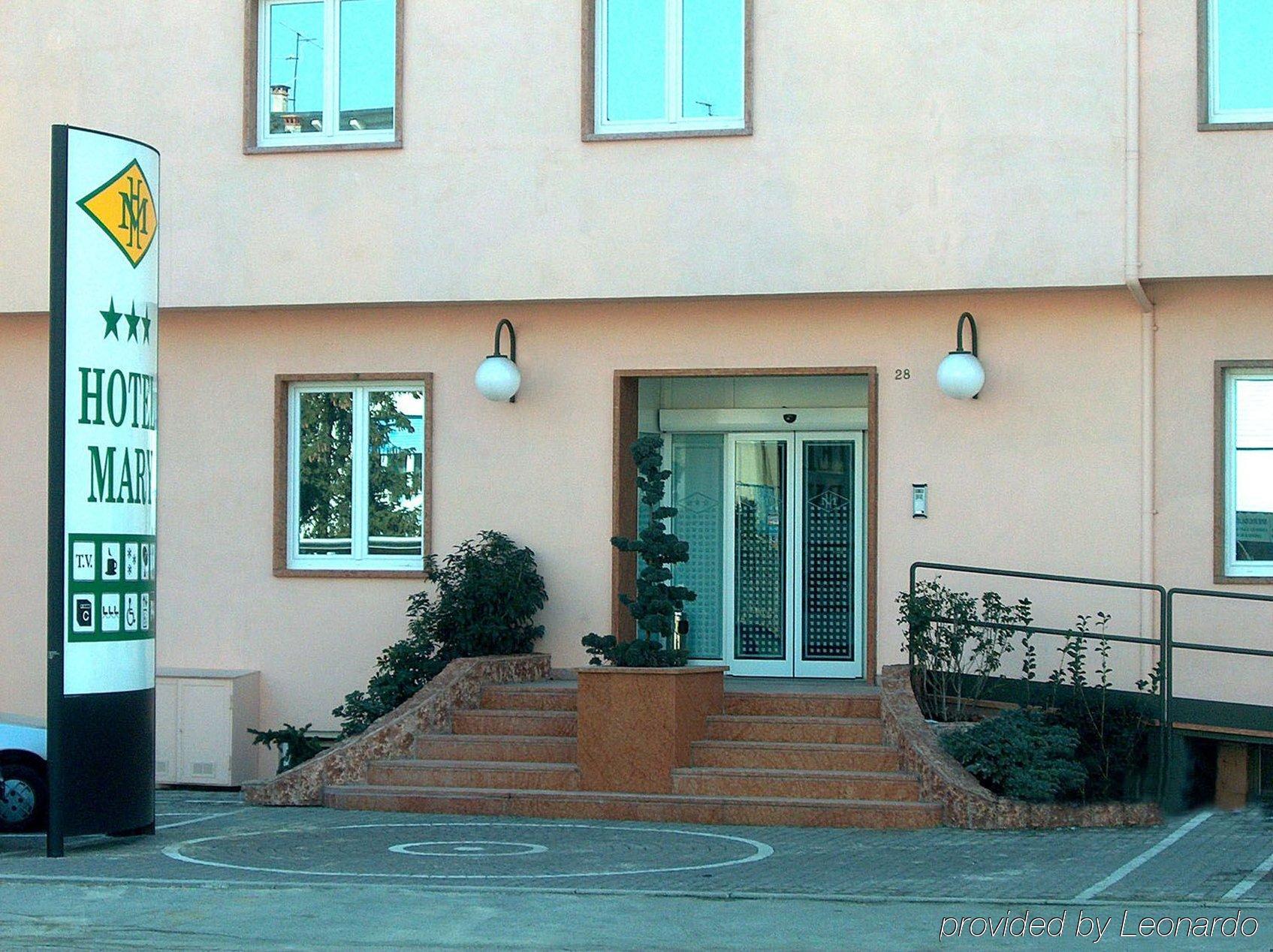 ויצ'נצה Hotel Mary שירותים תמונה